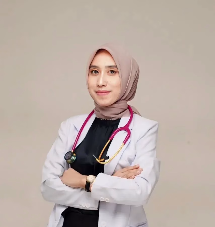 Dr. Merryshol Okhi 1 dr. Merryshol Okhi